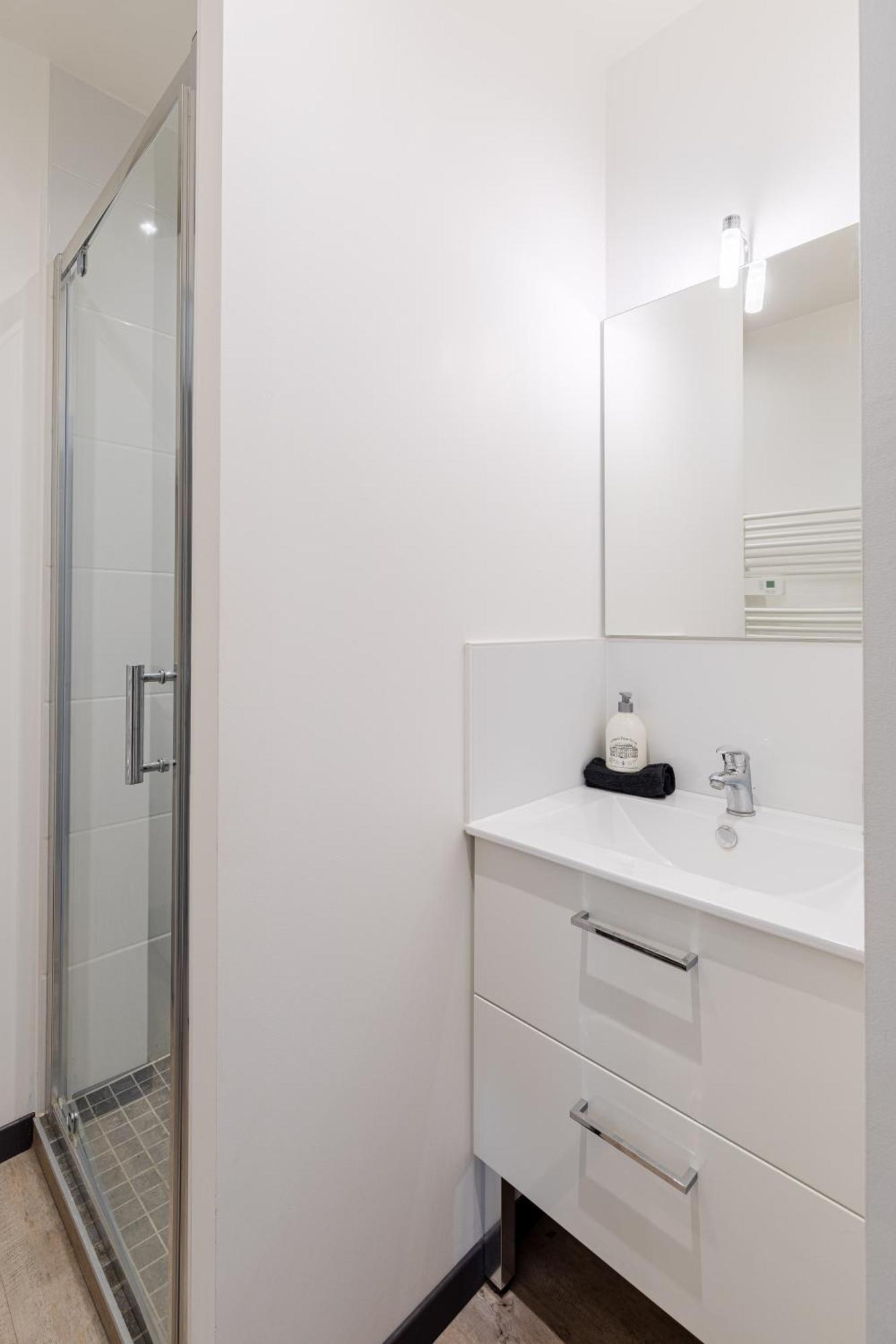 M2 Sweet Homes Angouleme I Secteur Gare Sncf I Maison 1 Chambre Exterieur Prive Au Calme - Animaux Acceptes Buitenkant foto